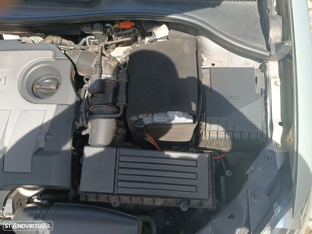 VW Golf Variant 1.6 TDi Highline - 50