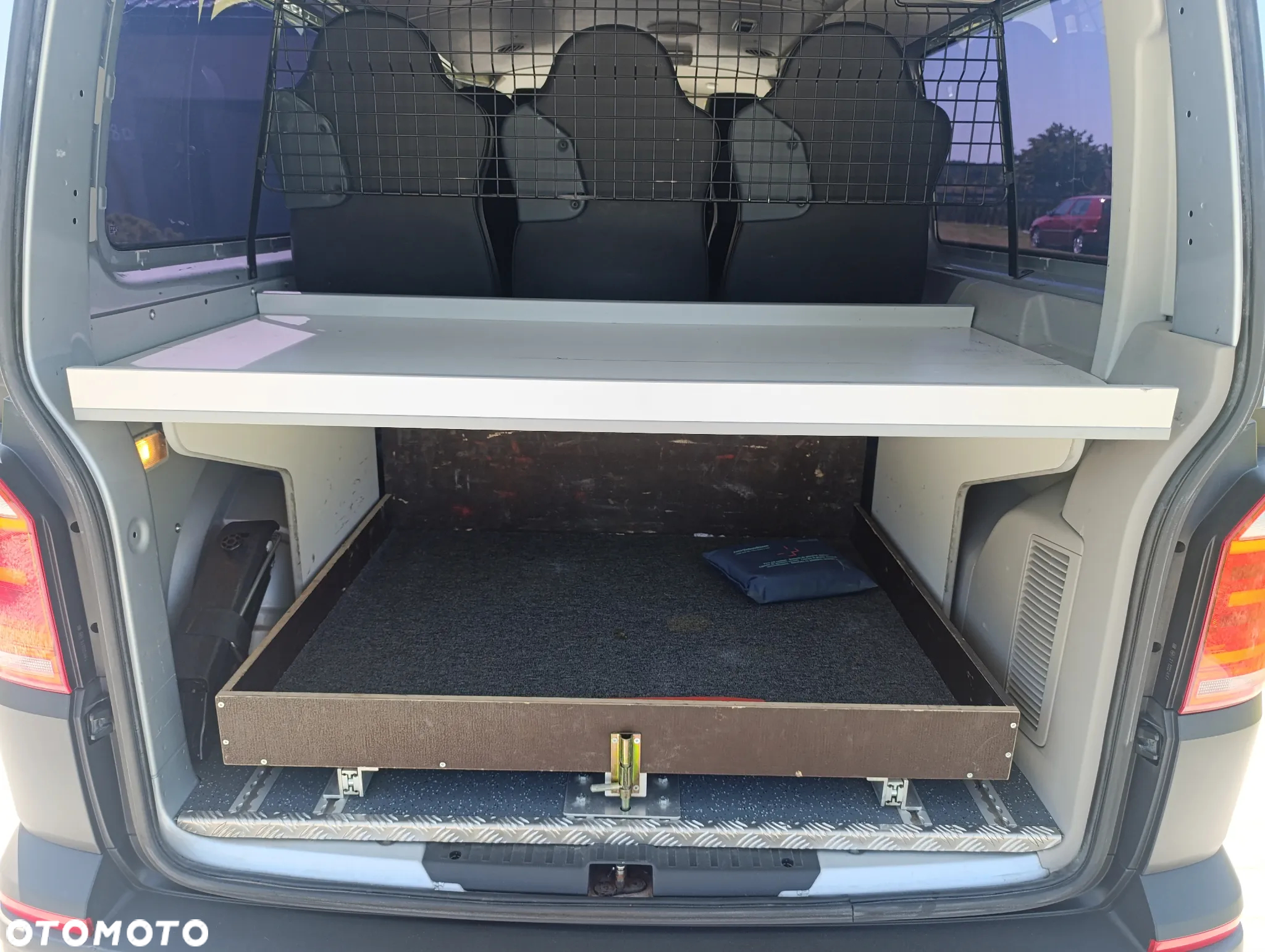 Volkswagen Transporter - 13
