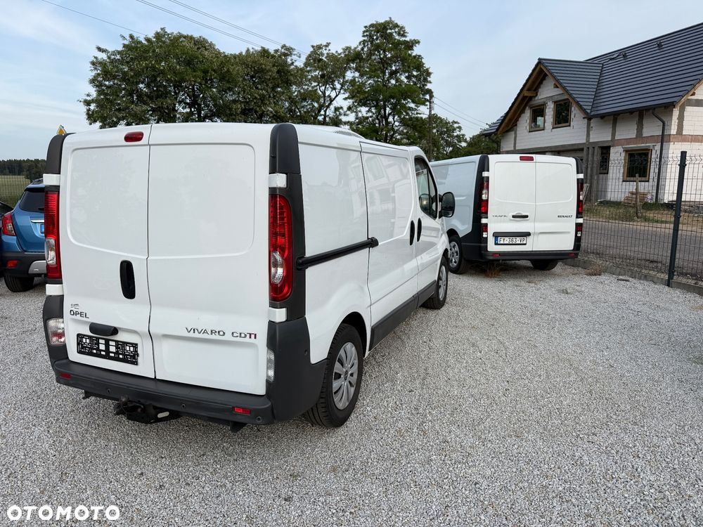 Opel Vivaro - 20