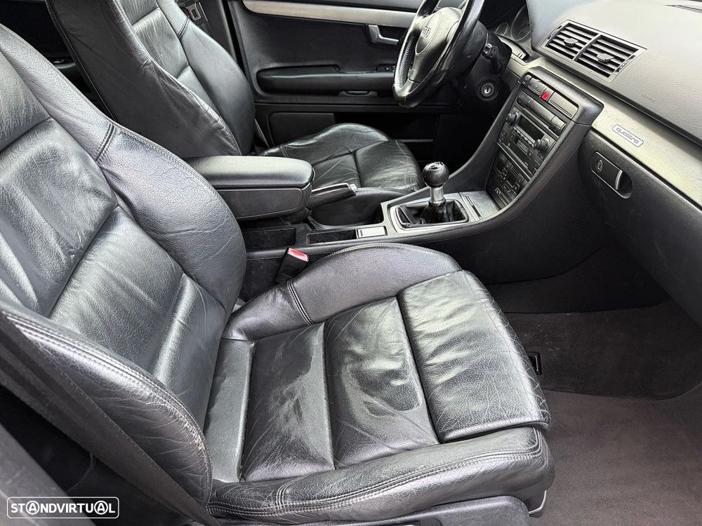 Audi A4 Avant 2.5 TDI quattro S-line - 19