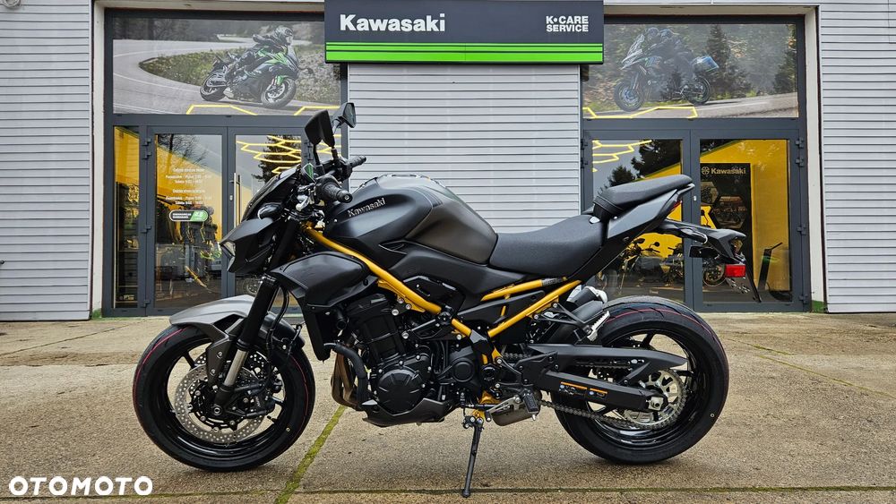 Kawasaki Z 900 - 3