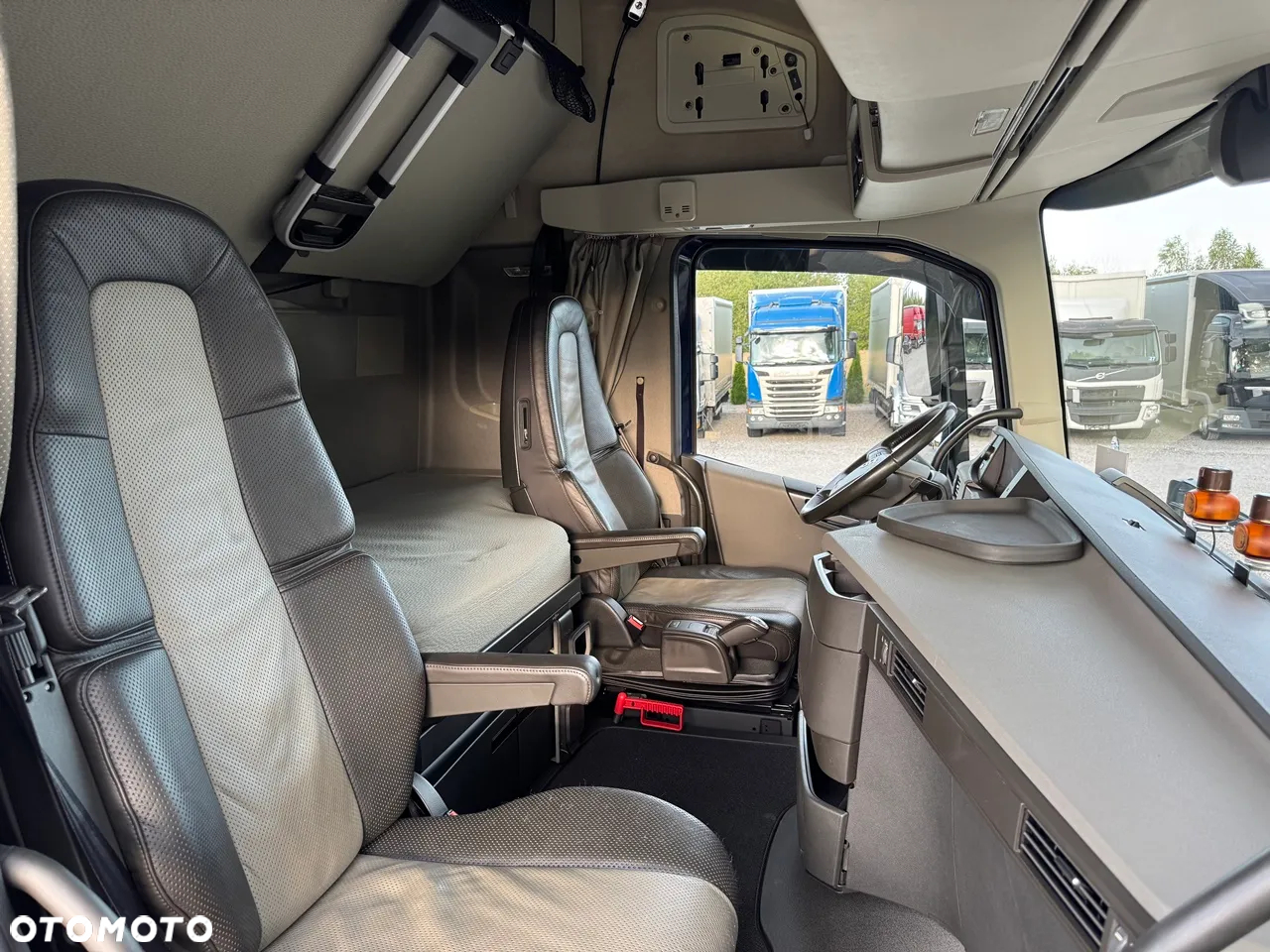 Volvo FH 500 /ACC /  KLIMA POSTOJOWA / XENON / NAVIGACJA /WENTYLOWANE SKÓRY - 31