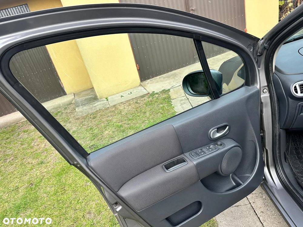 Renault Modus Grand 1.2 16V Quickshift Dynamique - 18