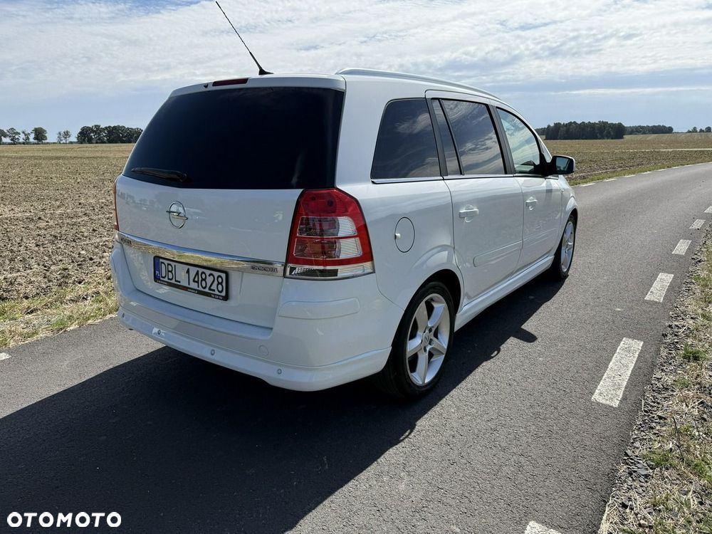 Opel Zafira 1.7 CDTI Edition 111 Jahre - 26