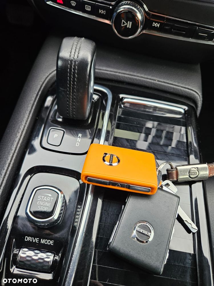 Volvo V60 T6 AWD Recharge Geartronic Inscription Expression - 8