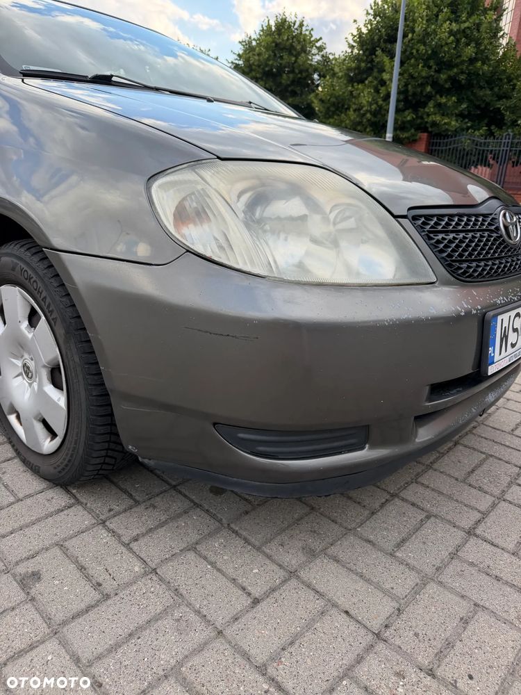 Toyota Corolla - 8
