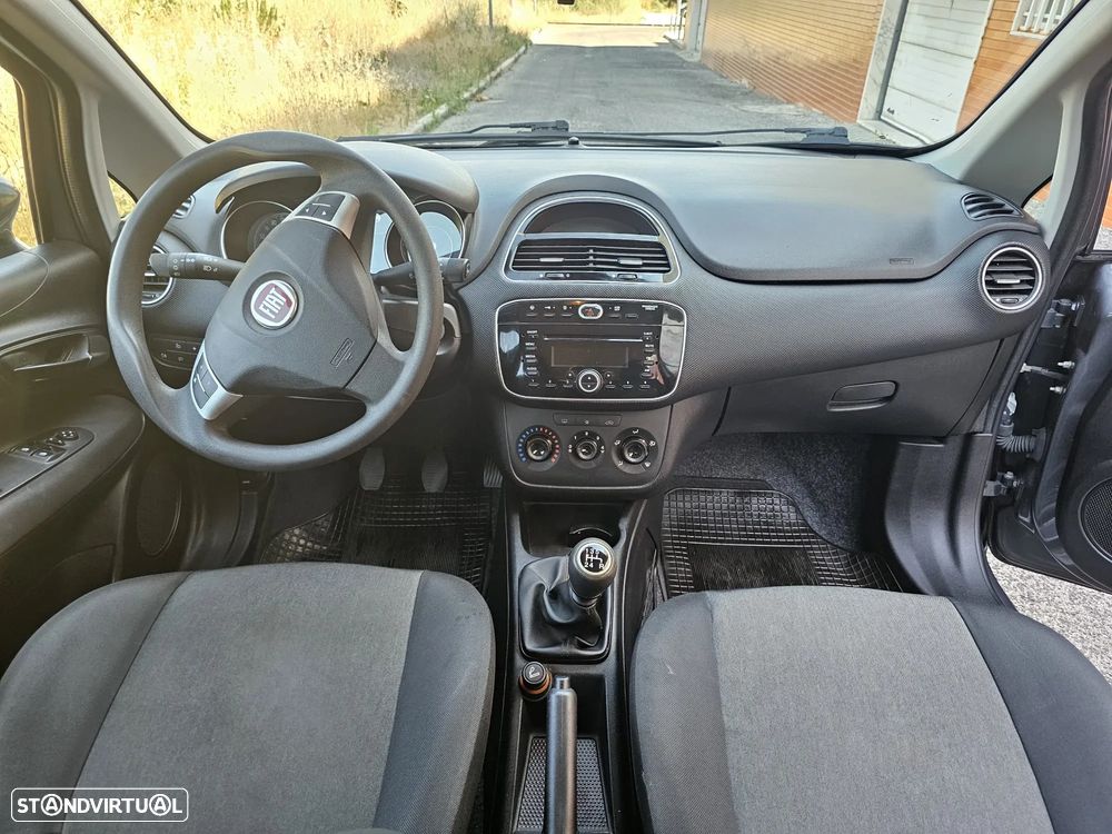 Fiat Punto 1.2 Lounge S&S - 13