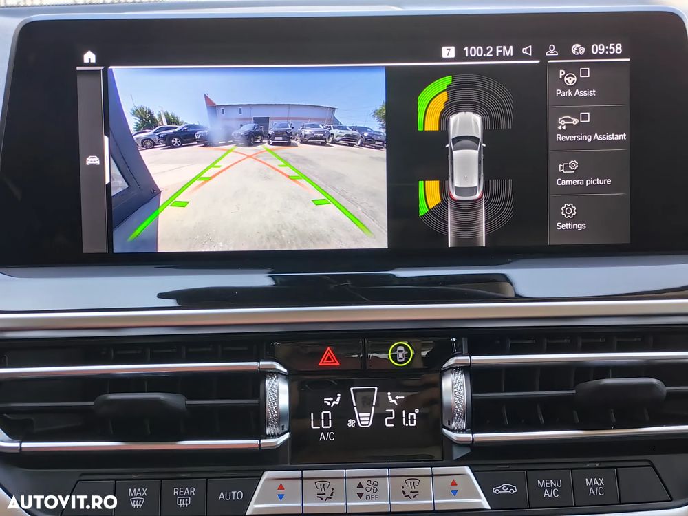 BMW X4 xDrive20i AT MHEV - 9