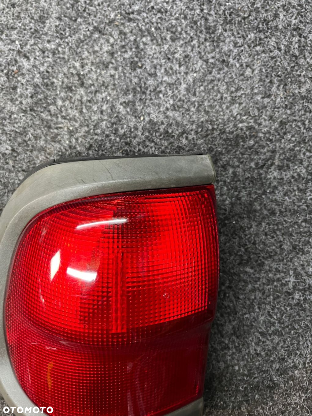 lampa lewy tył nissan terrano II OE - 6