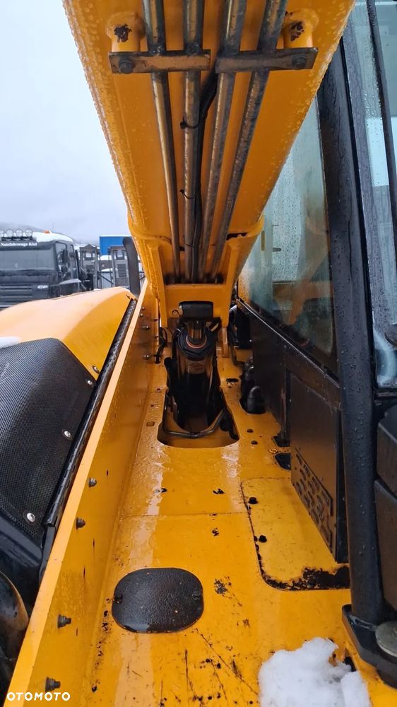 JCB 531-70 - 13
