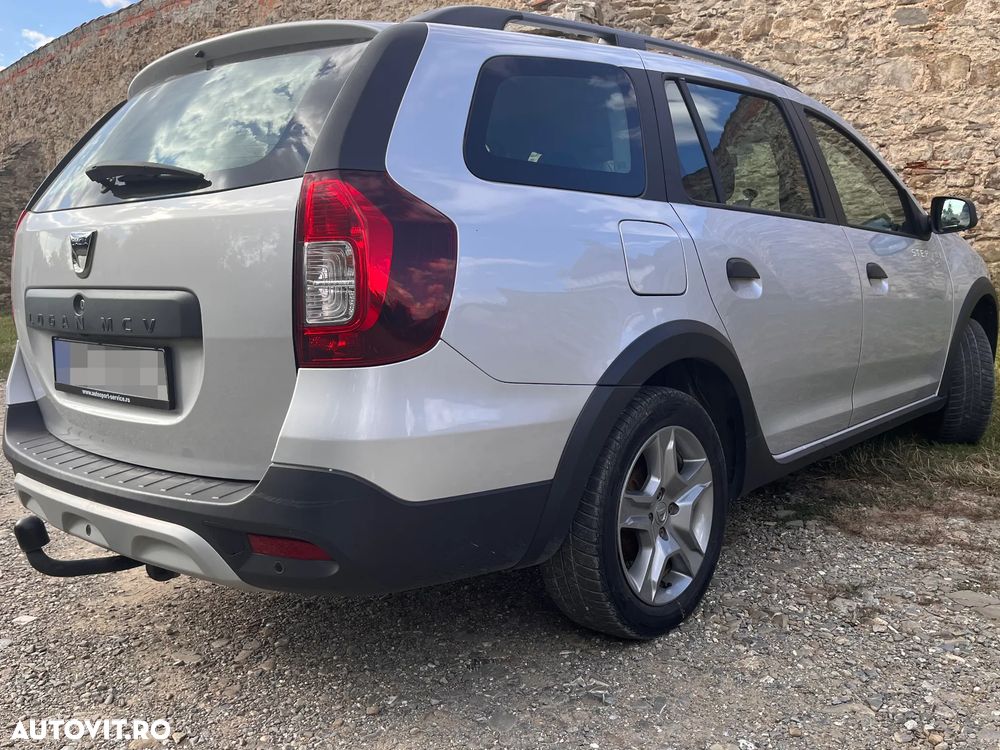 Dacia Logan MCV Blue dCi 95 Stepway - 3