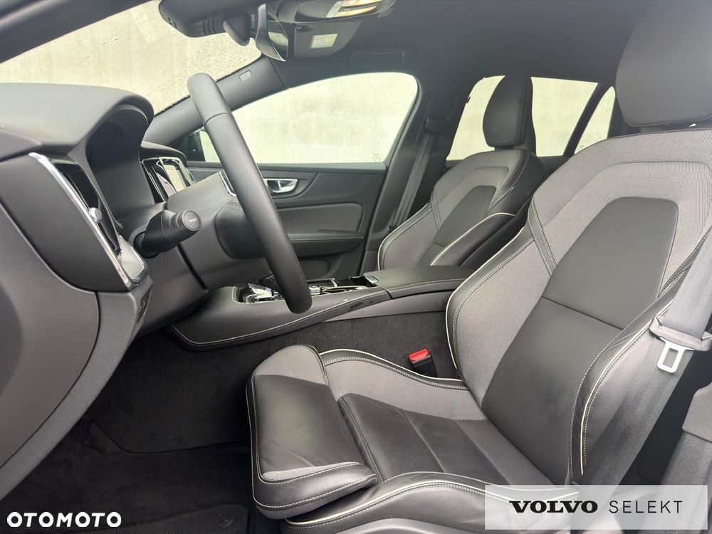 Volvo V60 - 11