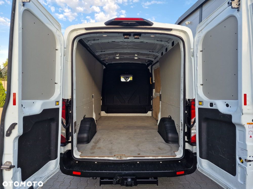 Ford Transit - 9