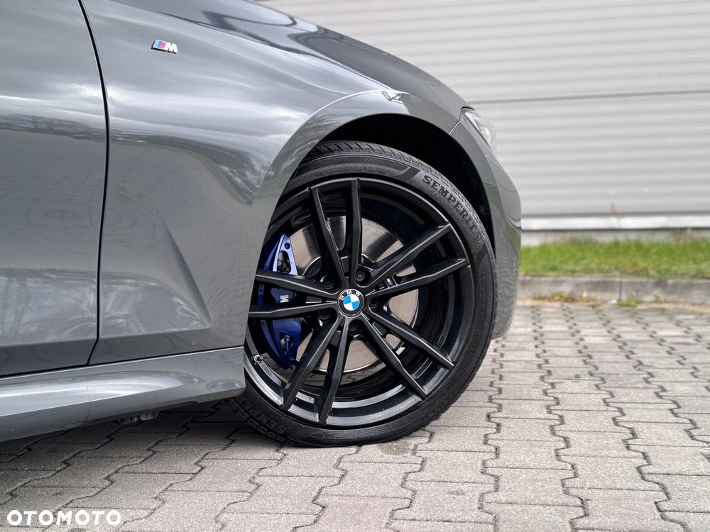 BMW Seria 3 320d Touring M Sport - 17
