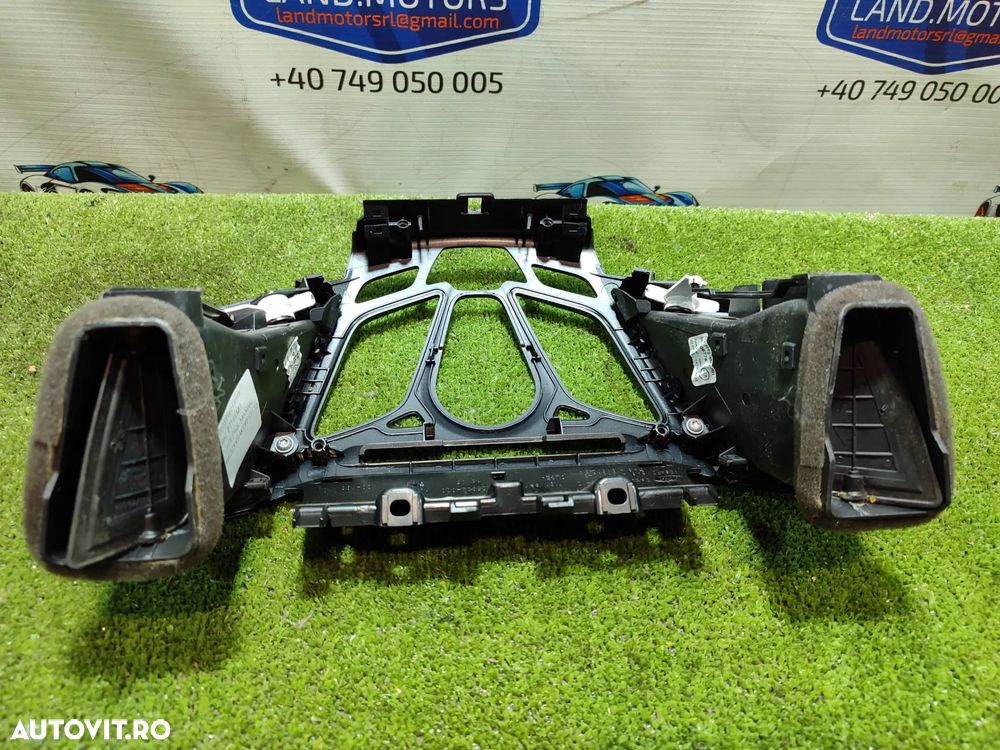 CONSOLA CENTRALA GRILA VENTILATIE / COMENZI FORD FIESTA 1.0 BENZINA 2015 / HACHBACK 3 PORTIERE COD OEM 8A61-18A802-BK / 8A61-A018B08-AF / 2012-2019 - 2