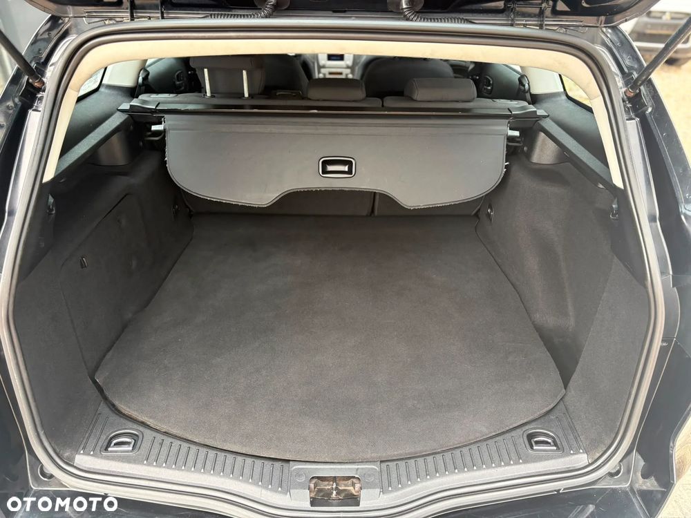 Ford Mondeo - 11