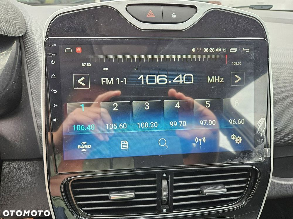 Renault Clio - 17