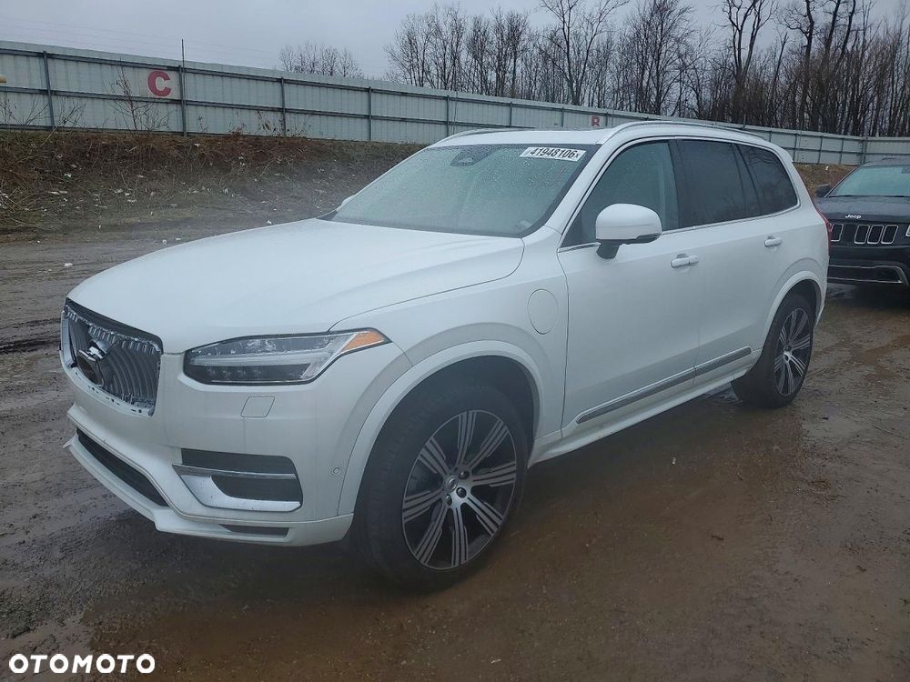 Volvo XC 90 - 1