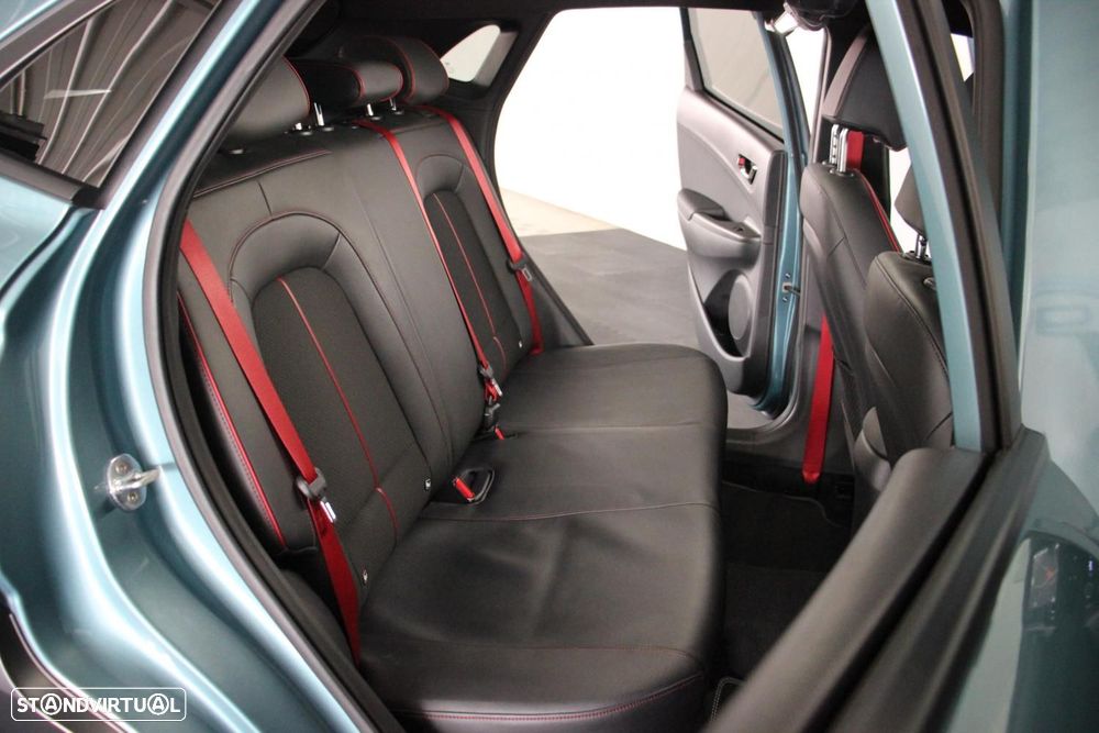 Hyundai Kauai 1.6 T-GDi Premium Pele/Tec.Vermelho 7DCT - 13