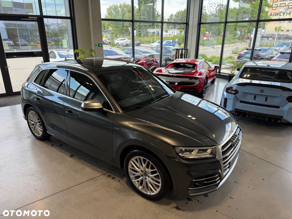 Audi SQ5 - 5