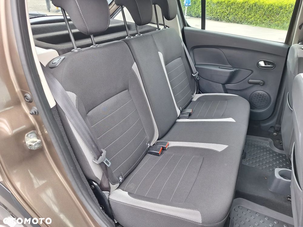 Dacia Sandero Stepway TCe 90 (S&S) Prestige - 19