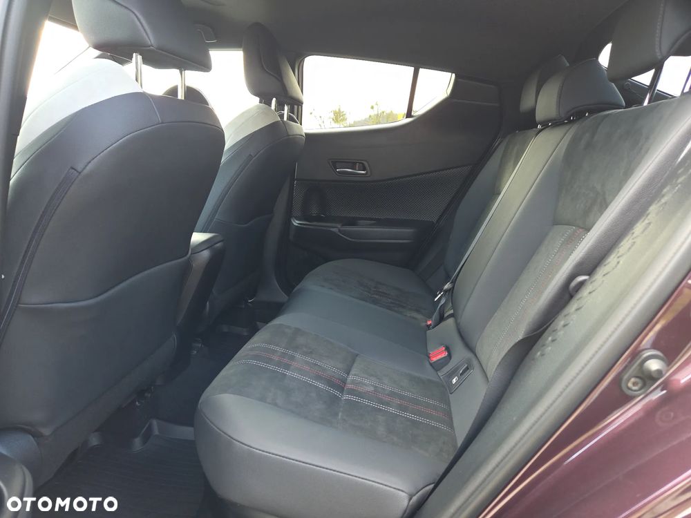 Toyota C-HR 2.0 Hybrid GR Sport - 19