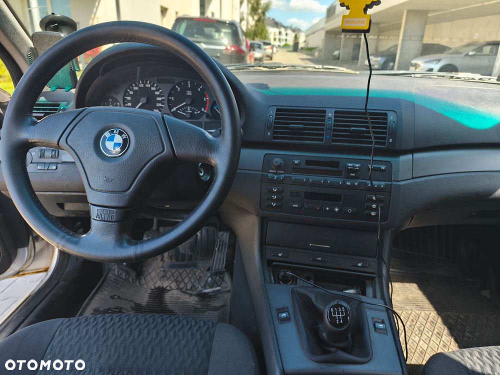 BMW Seria 3 320d - 6