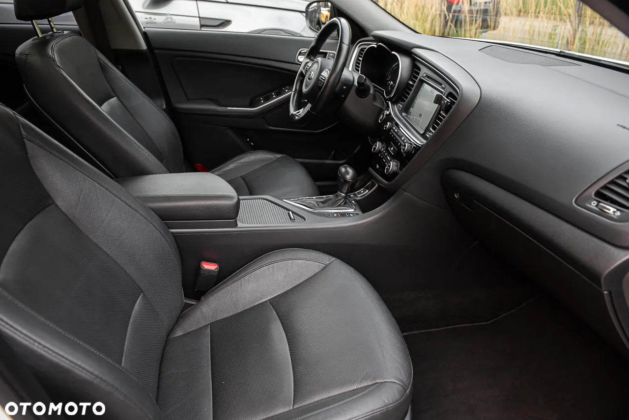 Kia Optima - 34
