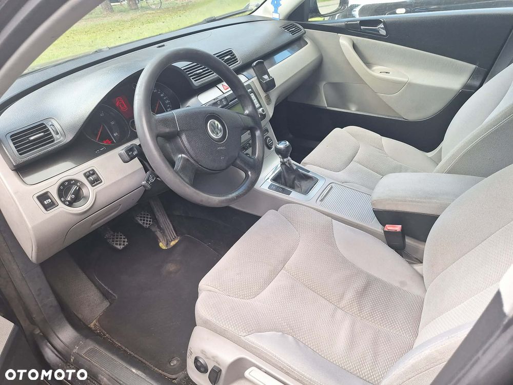 Volkswagen Passat - 7