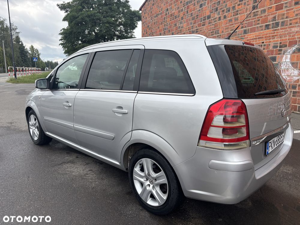 Opel Zafira - 5