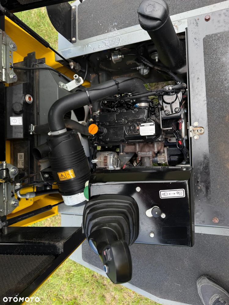 Wacker Neuson DW30 Wozidło Budowlane-Rolnicze 3 tony. 4x4. OBROTOWA koleba 415 mtg .2023 rok. Jak nówka z salonu. Yanmar silnik. Z upadłości Norweskiej. Pełne sterowanie dżojstik REWERS HYDROSTATIC. Opony zero zużycia. Aktualna DEKRA BMWT. Pełny Oryginał Fabryczny Lakier w każdym miejscu! Ani deka luzu wycieku. Oswietlenie Full. Szybka wolna jazda. WIELKA OKAZJA. Hak kulka. wszystkie opony 2021 rok. Wielka Okazja! - 11