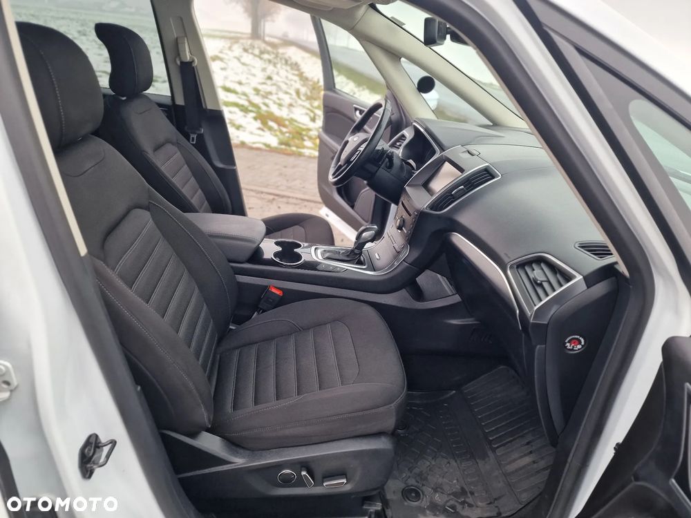 Ford Galaxy 2.0 TDCi 4WD Titanium PowerShift - 36