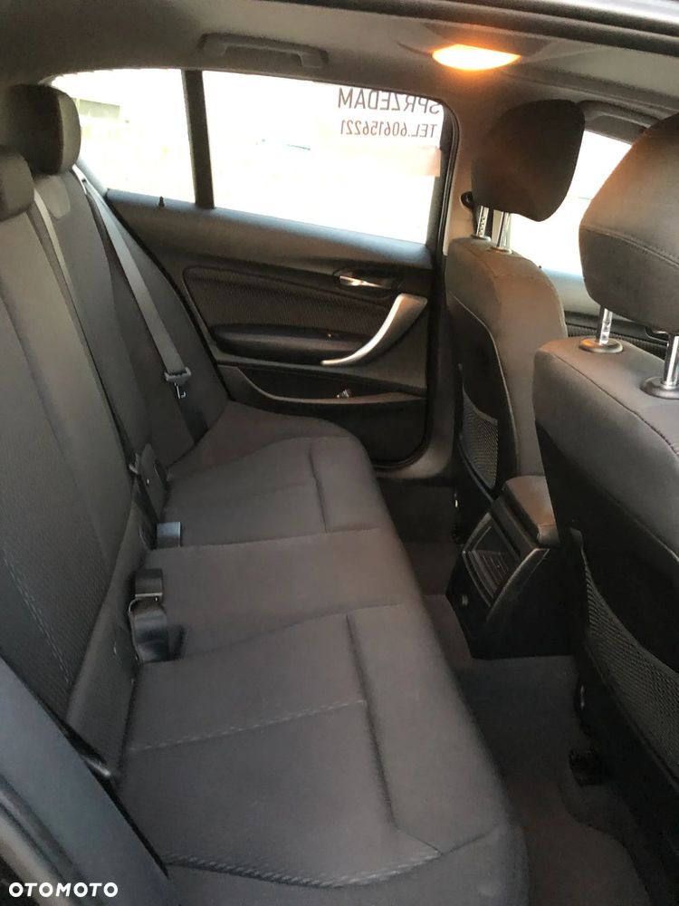 BMW Seria 1 116d - 15