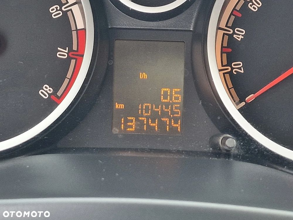 Opel Corsa 1.4 16V Edition - 21