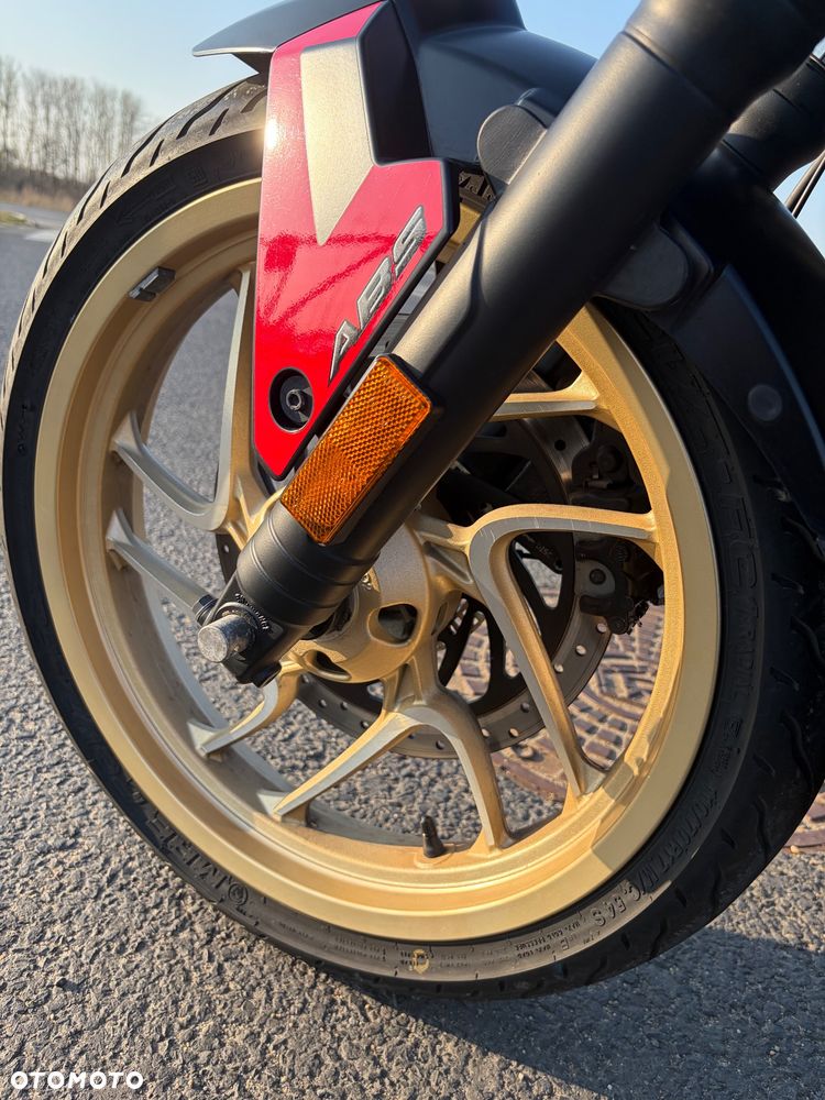 Bajaj Dominar 400 - 19