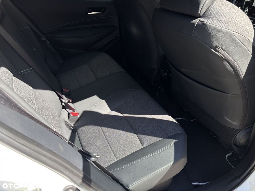 Toyota Corolla 1.8 Hybrid Style - 14