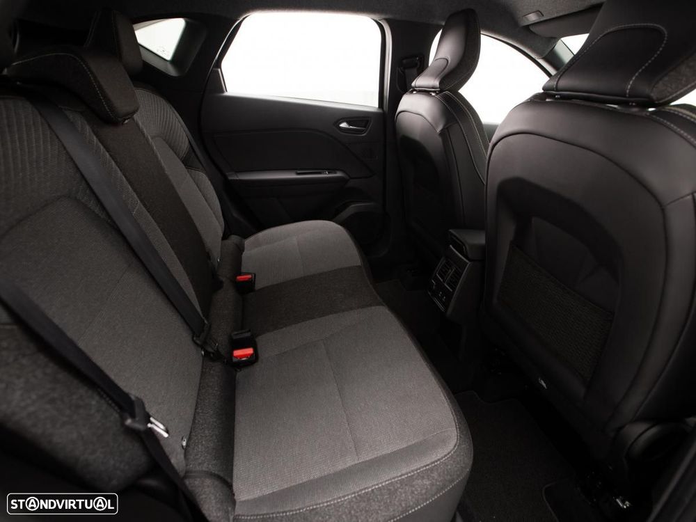 Renault Captur 1.3 TCe Exclusive EDC - 11