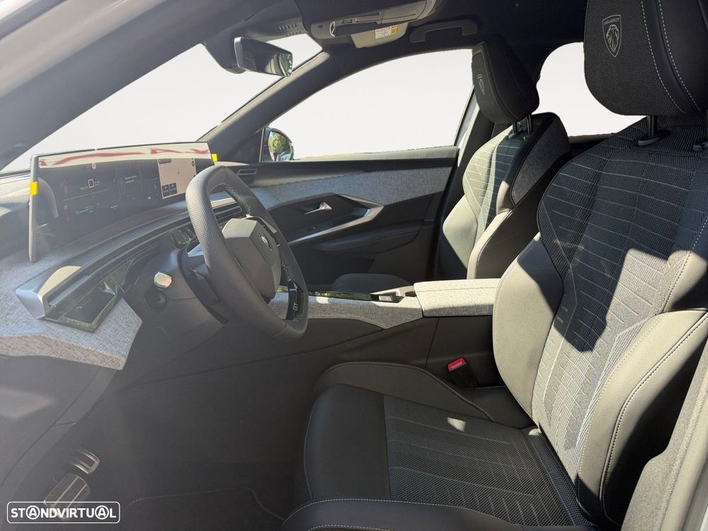 Peugeot E-5008 97 kWh Long Range GT - 9