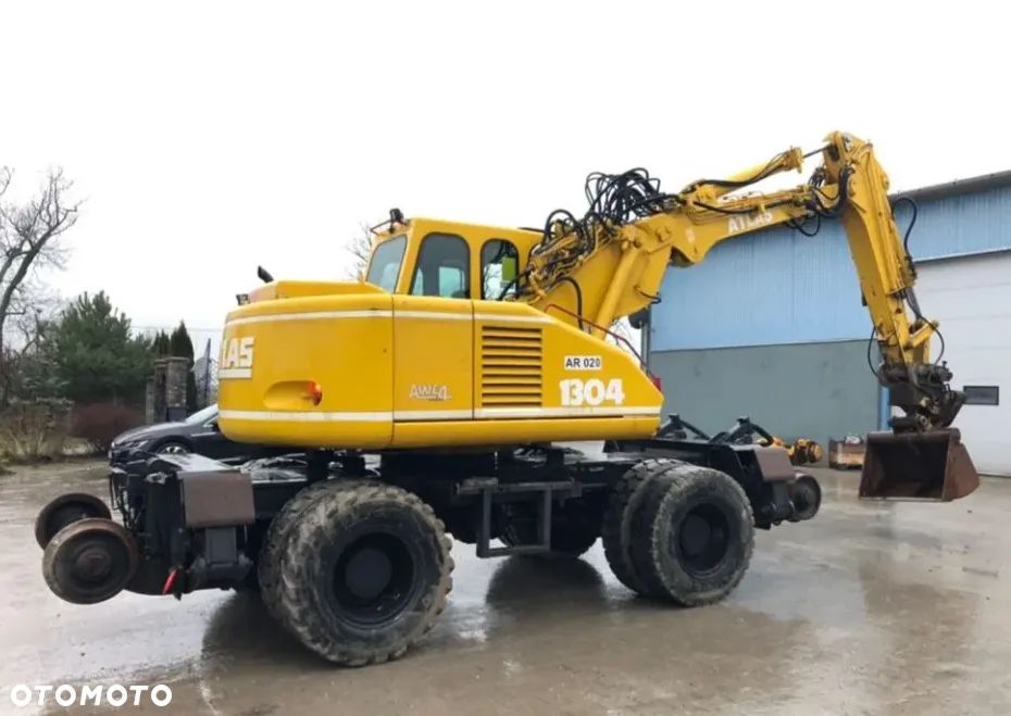 Atlas 1304 - 5
