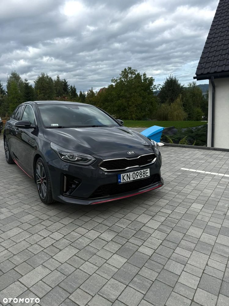 Kia ProCeed 1.6 T-GDI GT DCT - 2