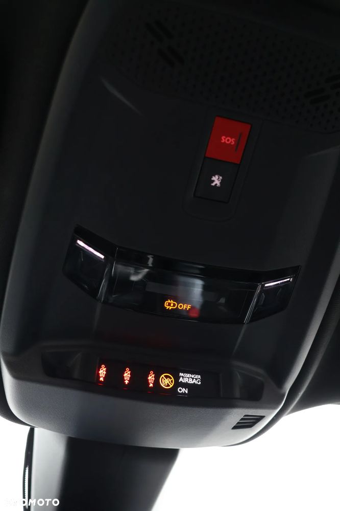 Peugeot 2008 1.2 PureTech GT Line S&S - 20