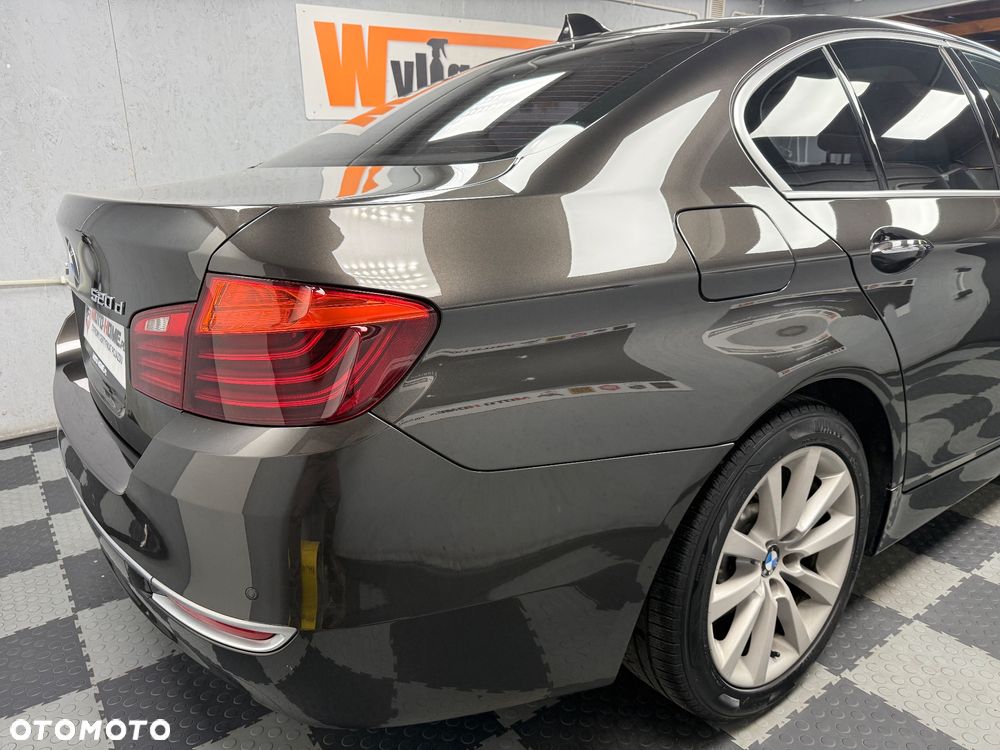 BMW Seria 5 520d xDrive Modern Line - 22
