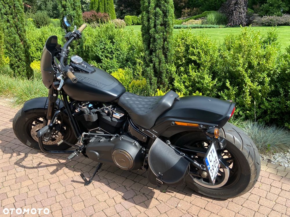Harley-Davidson Softail Fat Bob - 2
