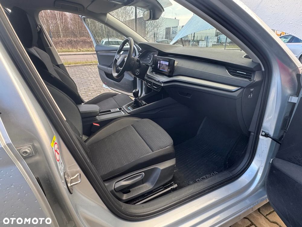 Skoda Octavia 1.5 TSI ACT Ambition - 12