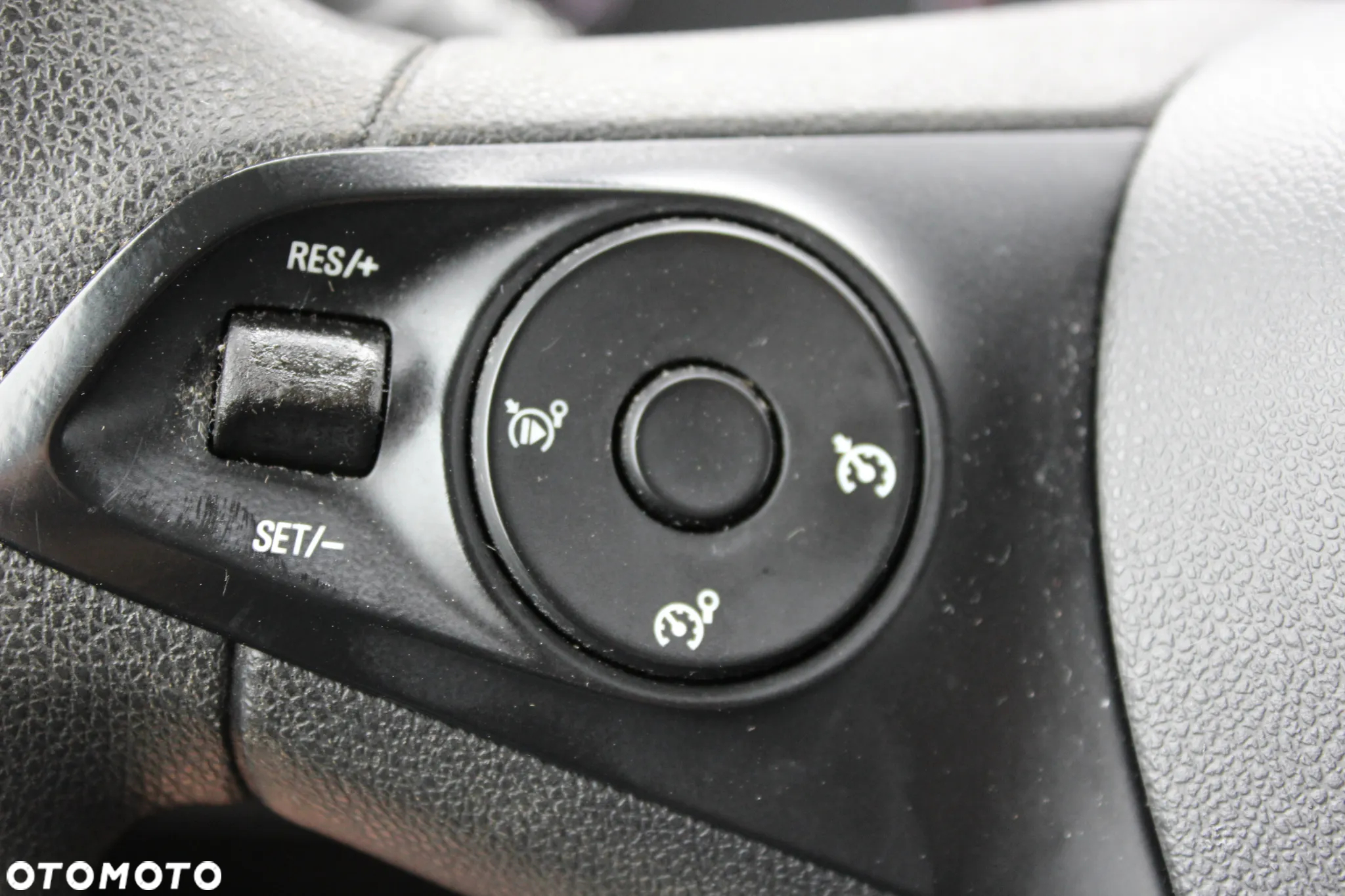 Opel Combo - 16