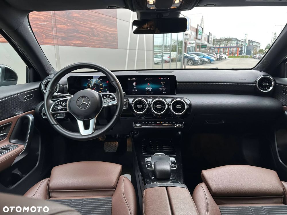 Mercedes-Benz Klasa A 180 d 7G-DCT Edition 1 - 8