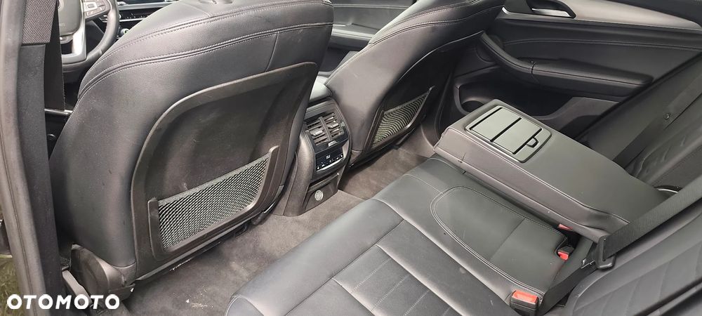 BMW X3 - 13