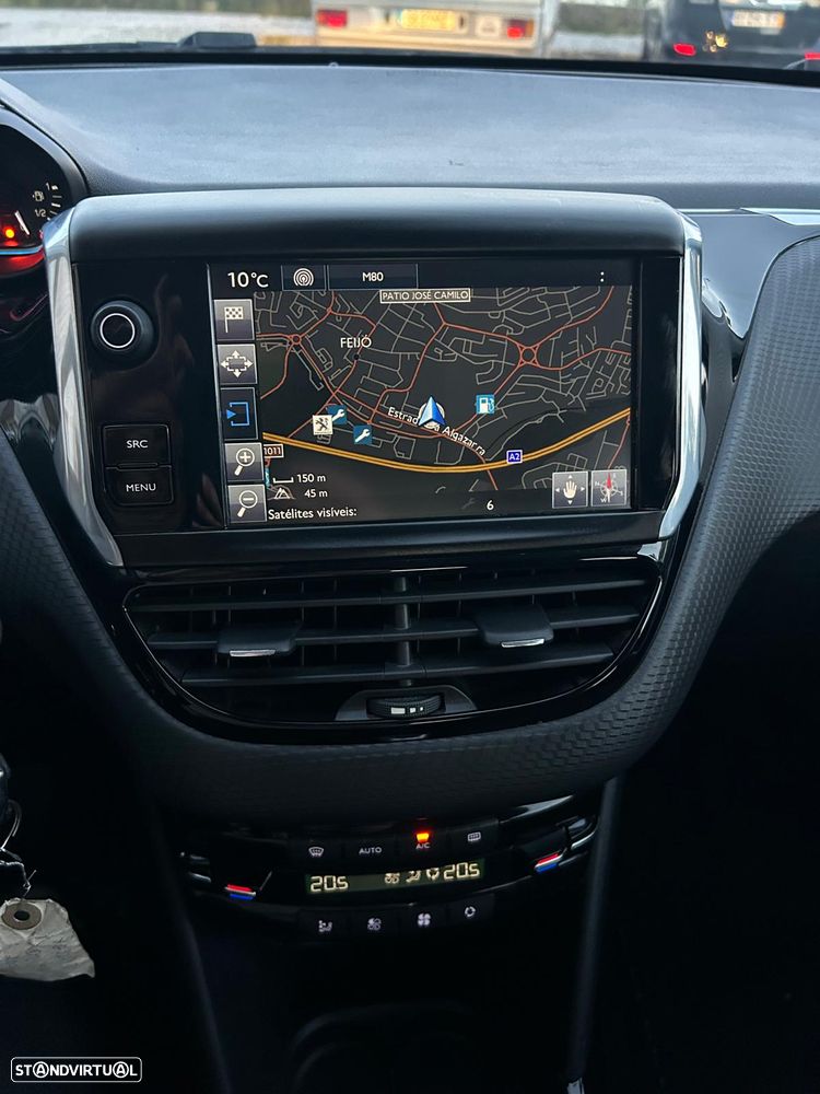 Peugeot 2008 PureTech 130 Stop&Start Crossway - 4