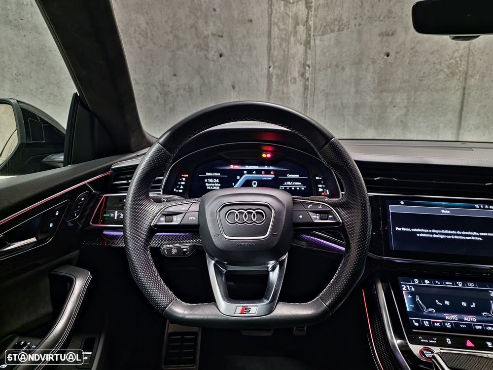 Audi SQ8 - 26