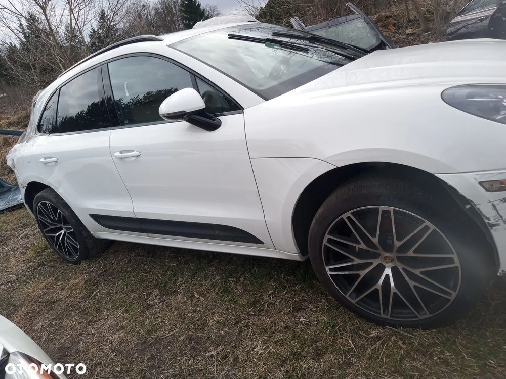 Porsche Macan T PDK - 2